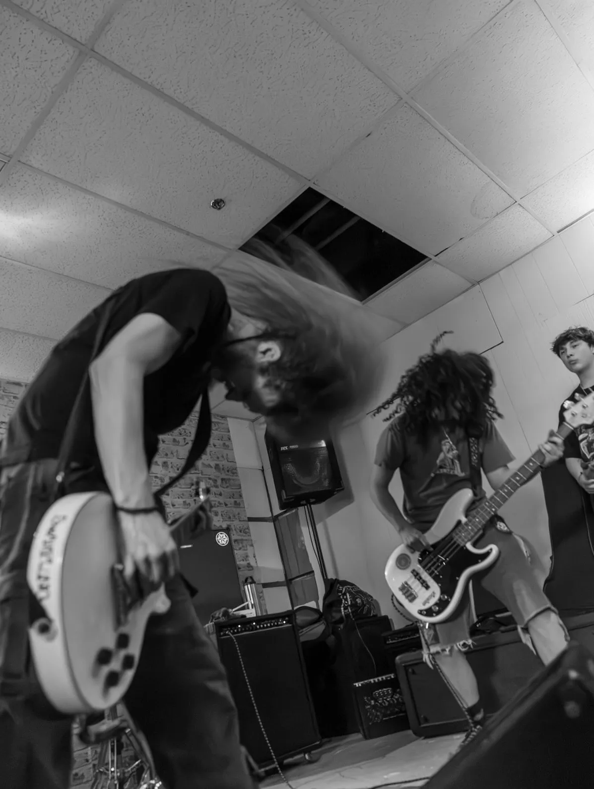Swamplung live — wall of sludge